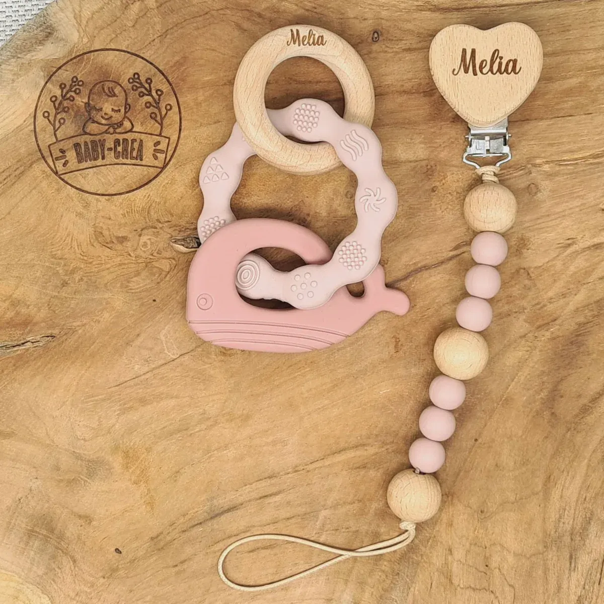 Duo Attache Tétine Personnalisée & Anneau de Dentition Dauphin – Cadeau Unique – Image 3